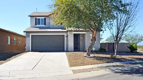 4780 E Desert Thorn Dr, Tucson, AZ 85756