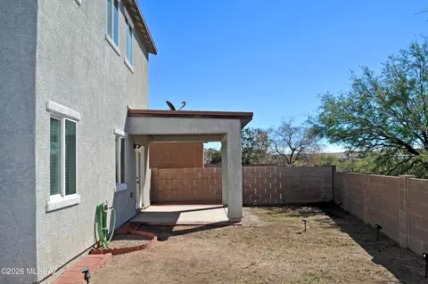 Exterior - 4780 E Desert Thorn Dr, Tucson, AZ 85756 photo 4 of 6