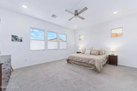Bedroom - 12764 E Tortoise Pointe Pl, Vail, AZ 85641 photo 2 of 5