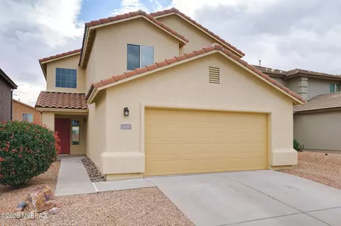 519 W Cedar Chase Dr, Green Valley, AZ 85614