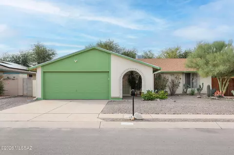4321 W Rae Cir, Tucson, AZ 85741
