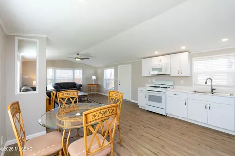 3880 E Astro St, Hereford, AZ 85615 photo 11