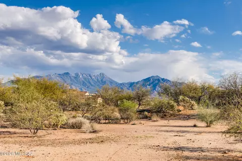 740 W Placita Quieta, Green Valley, AZ 85622
