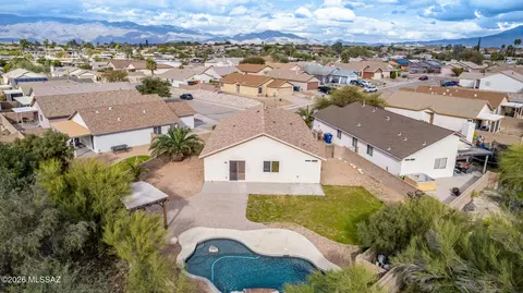 View/Area - 9706 E Sascha St, Tucson, AZ 85748 photo 5 of 13