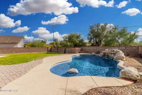 Exterior - 9706 E Sascha St, Tucson, AZ 85748 photo 11 of 12