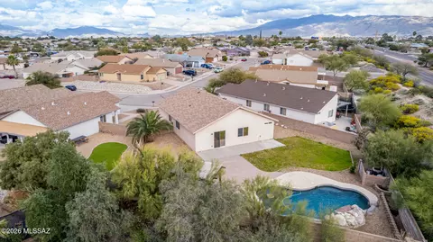 View/Area - 9706 E Sascha St, Tucson, AZ 85748 photo 4 of 13