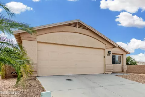 Exterior - 9706 E Sascha St, Tucson, AZ 85748 photo 3 of 12