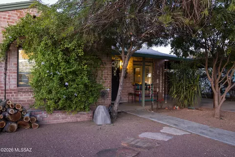 2025 E Silver St, Tucson, AZ 85719 photo 29