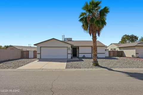 2589 W Edenbrook Pl, Tucson, AZ 85741
