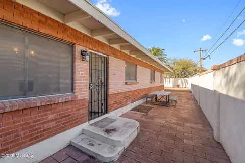 Exterior - 2439 E 8th St, Tucson, AZ 85719 photo 3 of 10