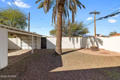 Exterior - 2439 E 8th St, Tucson, AZ 85719 photo 5 of 10