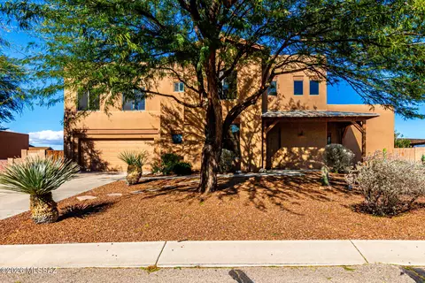 9393 S Via Bandera, Vail, AZ 85641