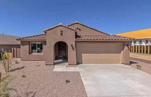 13425 N Sanidine Dr, Oro Valley, AZ 85755