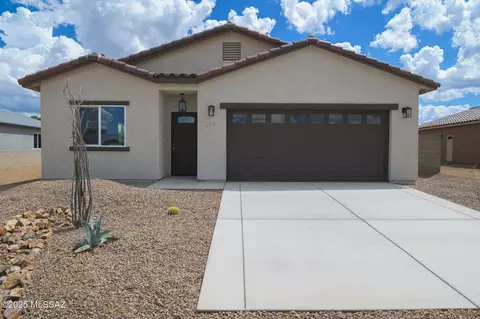 219 S Atlanta St, Vail, AZ 85641