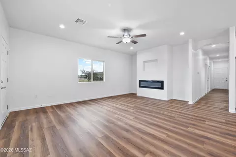 Living - 3180 E Andrada Rd, Vail, AZ 85641 photo 2 of 3