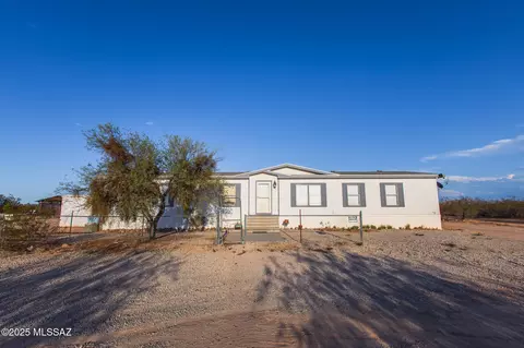 8965 S Silver Star Dr, Tucson, AZ 85735