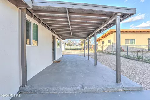 Exterior - 2103 E 33rd St, Tucson, AZ 85713 photo 2 of 5
