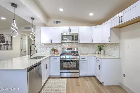 Kitchen - 2103 E 33rd St, Tucson, AZ 85713 photo 3 of 6