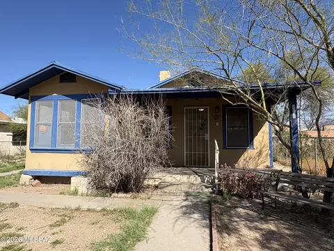 Exterior - 221 E Drachman St, Tucson, AZ 85705 photo 7 of 8
