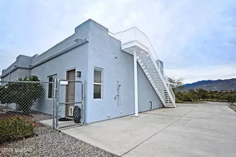 Exterior - 10560 E Pinal Vis, Tucson, AZ 85730 photo 13 of 14