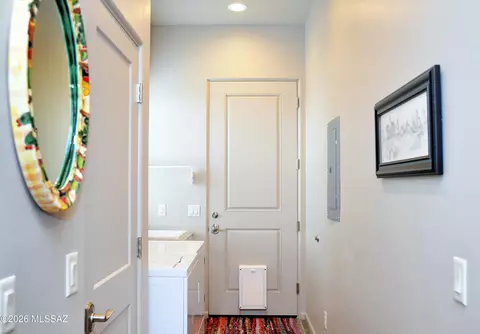 Entry Way - 10560 E Pinal Vis, Tucson, AZ 85730 photo 1 of 1