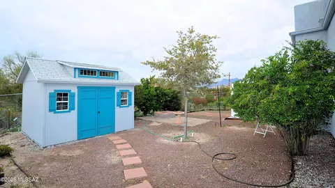 Exterior - 10560 E Pinal Vis, Tucson, AZ 85730 photo 4 of 14