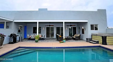 Exterior - 10560 E Pinal Vis, Tucson, AZ 85730 photo 3 of 14