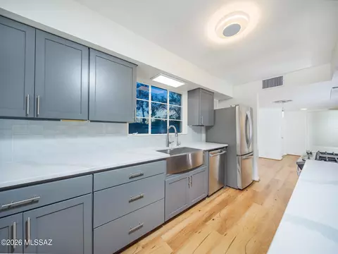 Kitchen - 4033 E 3rd St, Tucson, AZ 85711 photo 4 of 4