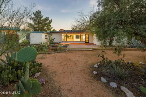 Exterior - 4033 E 3rd St, Tucson, AZ 85711 photo 2 of 10