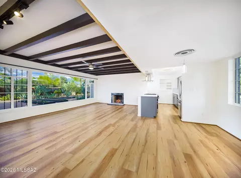 Living - 4033 E 3rd St, Tucson, AZ 85711 photo 1 of 5