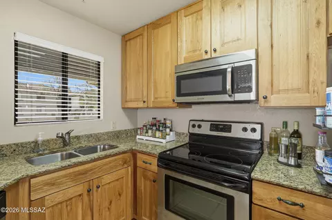 5751 N Kolb Rd #27204, Tucson, AZ 85750