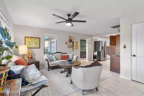 Living - 316 E Lester St, Tucson, AZ 85705 photo 1 of 5