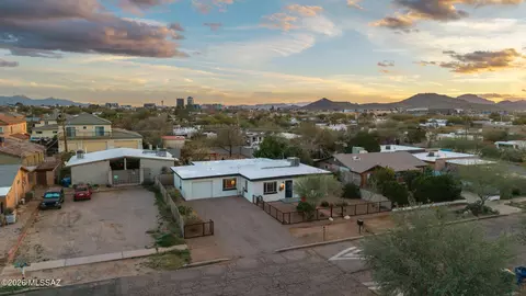 View/Area - 316 E Lester St, Tucson, AZ 85705 photo 3 of 7