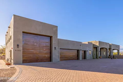 8268 S Long Bar Ranch Pl, Vail, AZ 85641