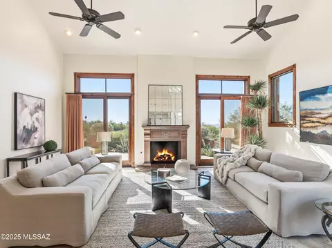 4701 E Winged Foot Dr, Tucson, AZ 85718