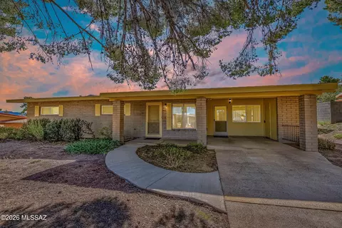 112 E Avenue H, San Manuel, AZ 85631
