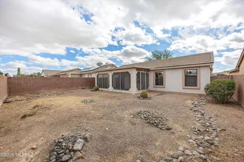 Exterior - 7259 E Maritime Dr, Tucson, AZ 85756 photo 3 of 7