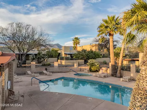 Exterior - 6941 E Rivercrest Rd, Tucson, AZ 85750 photo 9 of 12