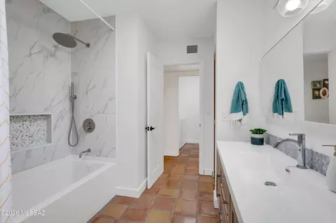 Bath - 6941 E Rivercrest Rd, Tucson, AZ 85750 photo 1 of 3
