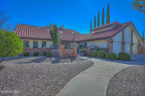 2721 E Brewer Dr, Sierra Vista, AZ 85650