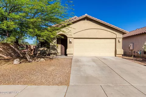 8390 N Sand Dune Pl, Tucson, AZ 85743