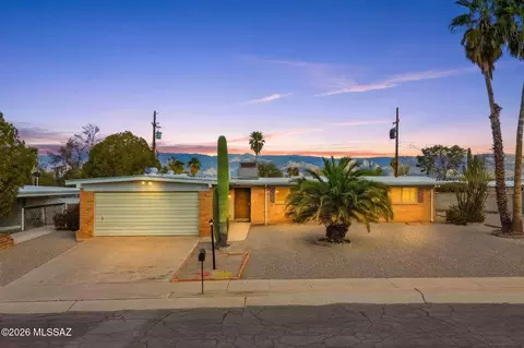 8711 E Appomattox St, Tucson, AZ 85710
