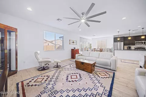 994 W Calle Monte Lindo, Sahuarita, AZ 85629