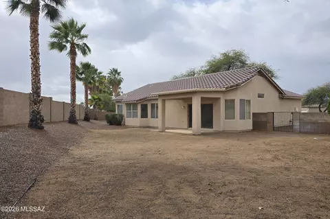 9172 N Treasure Mountain Dr, Tucson, AZ 85742
