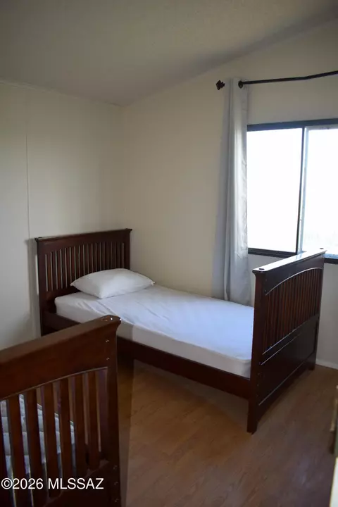 Bedroom - 3760 W Valley View Ln, Willcox, AZ 85643 photo 5 of 5