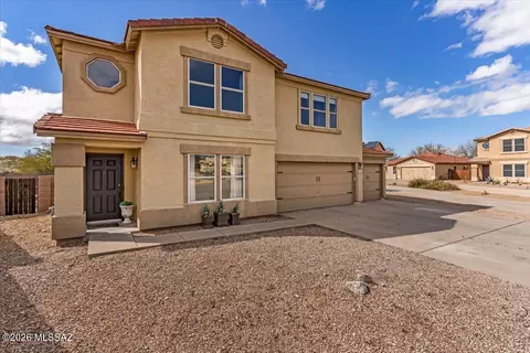 10652 S Silverbluff Dr, Vail, AZ 85641