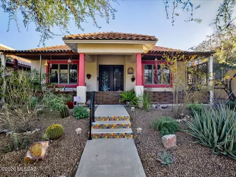 Exterior - 10394 E Seven Generations Way, Tucson, AZ 85747 photo 4 of 11