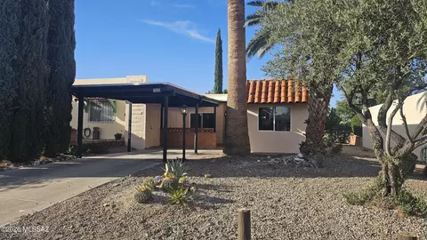 1152 S Alpine Cir, Green Valley, AZ 85614