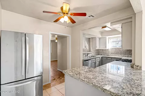 Kitchen - 3249 E 25th St, Tucson, AZ 85713 photo 3 of 3