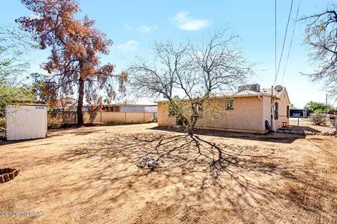 Exterior - 3249 E 25th St, Tucson, AZ 85713 photo 3 of 5